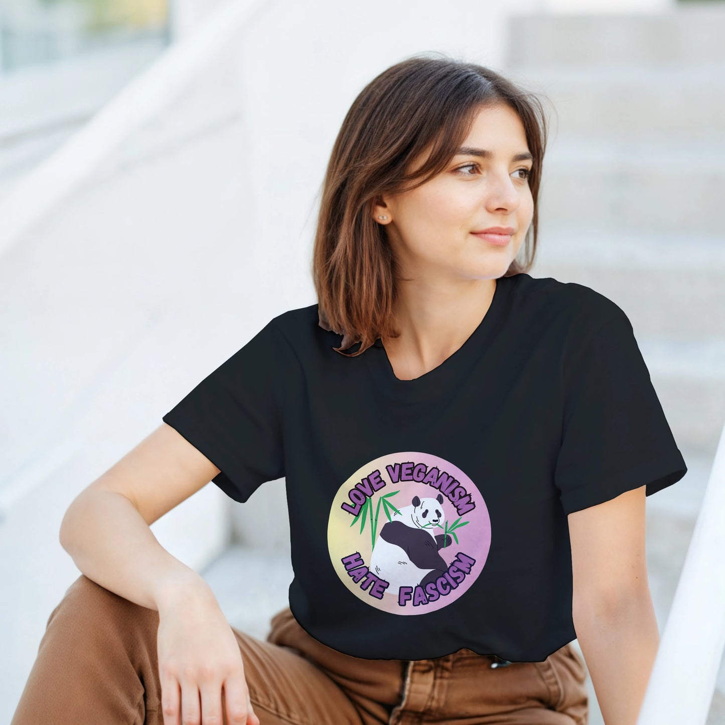 Love Veganism Hate Fascism Panda, vegane Antifa, veganes T-Shirt, Unisex